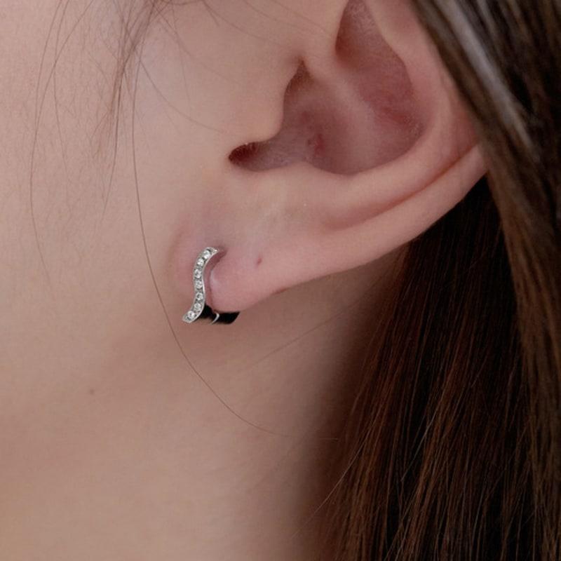 Primaute Wave Cubic Earring
