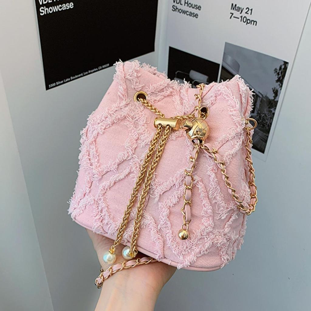 Borsa a Secchiello a Catena Ling Grid, Semplice Borsa a Tracolla, Borsa a Spalla Trendy da Donna con Coulisse e Frange