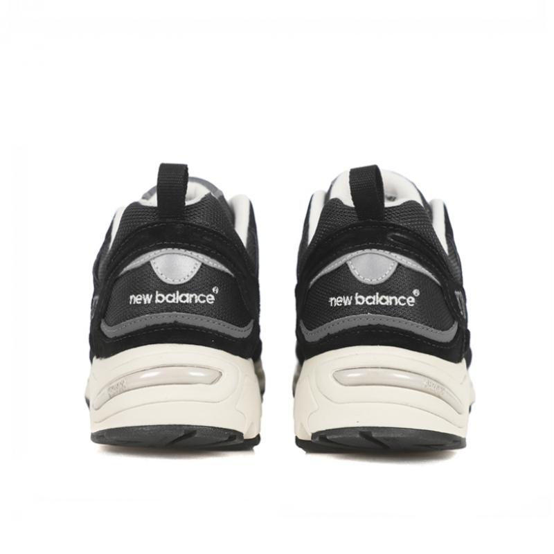 New Balance 878 Black