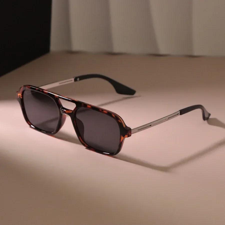 For Female Retro Classic Square Sunglasses Male Retro Stylish Minimalist Stylish Female Male Oculos Premium Quality Comfortable Daily Wear