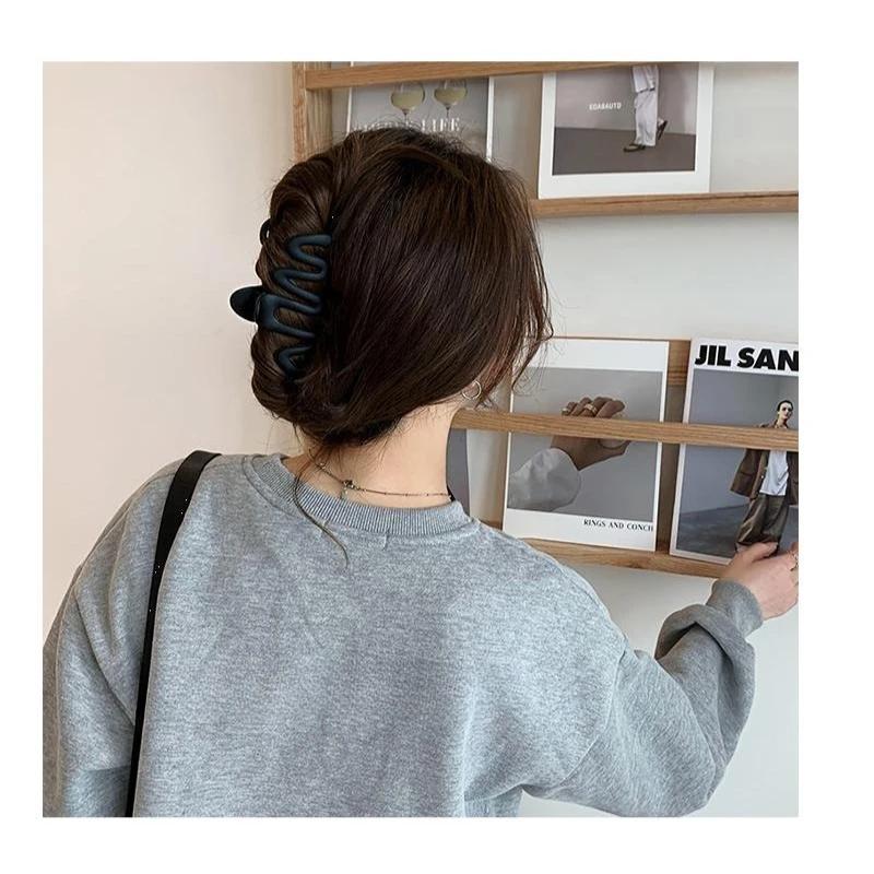 Moda Damska Akrylowy Klips do Włosów Duży Falowany Styl Wsuwki Klamry do Włosów Spinki Akcesoria do Włosów Gumka do Włosów Kucyk Nakrycie Głowy