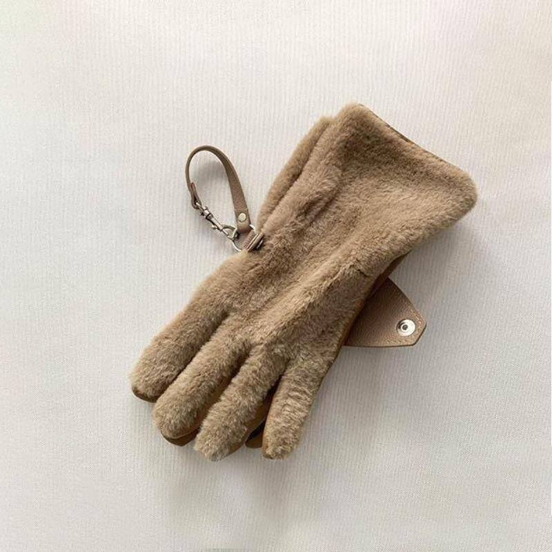 Anti-Lost Pu Hat Clip Travel Sunglasses Clip Portable Outdoor Hat Gloves Scarf Handbag Keychain Clip Organizer