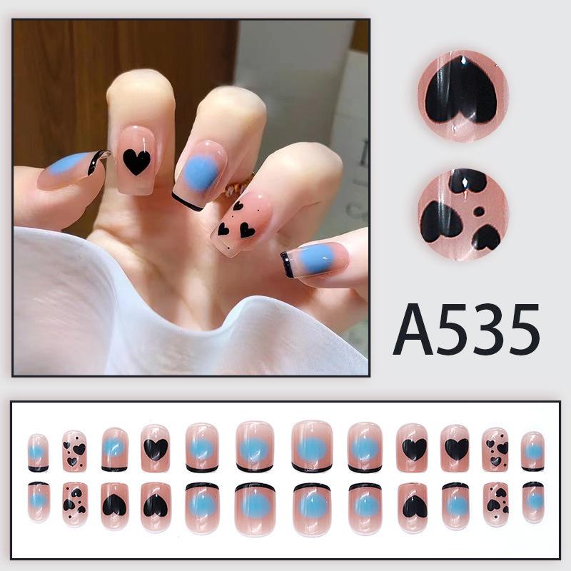 Gradient Blue & Black Heart Reusable Nail Tips
