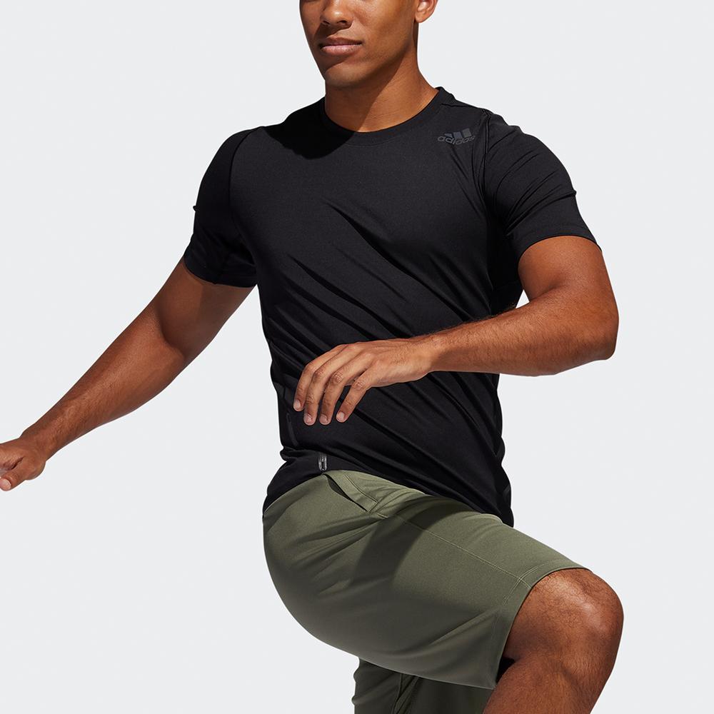 Adidas T Shirts Men's Black Crew Neck Moderate Straight Fit FJ6146
