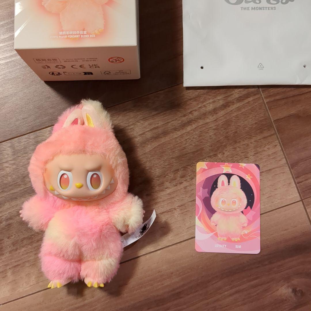 

[USED] POPMART Lovebu Loyalty (no box)