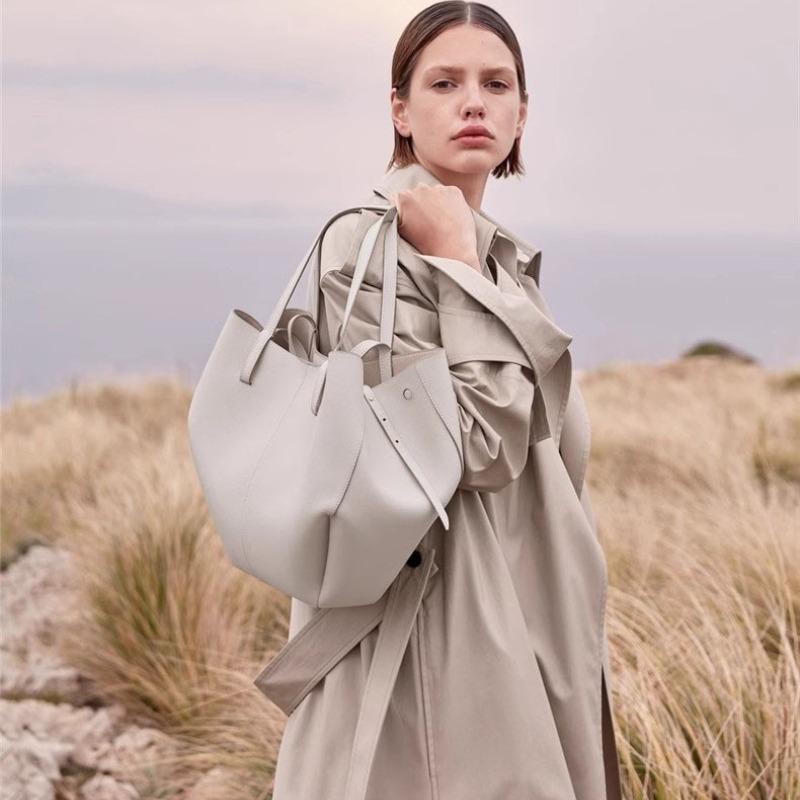 Spring New Lychee Pattern Women's Tote Bag Fashion Simple High Capacity Dumpling Bucket Bag Ladies Solid Color Shoulder Underarm Bags with Small Pouch