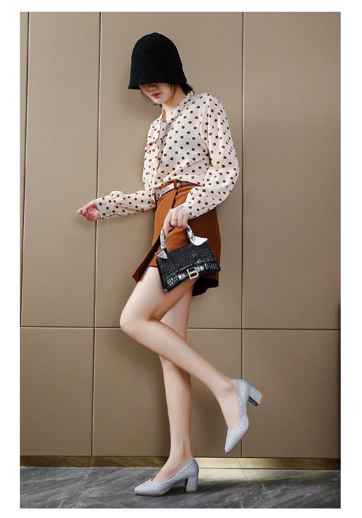 2025 Autumn Silver Sequin Pointed Toe Chunky Heel Plus Size Women's Flats