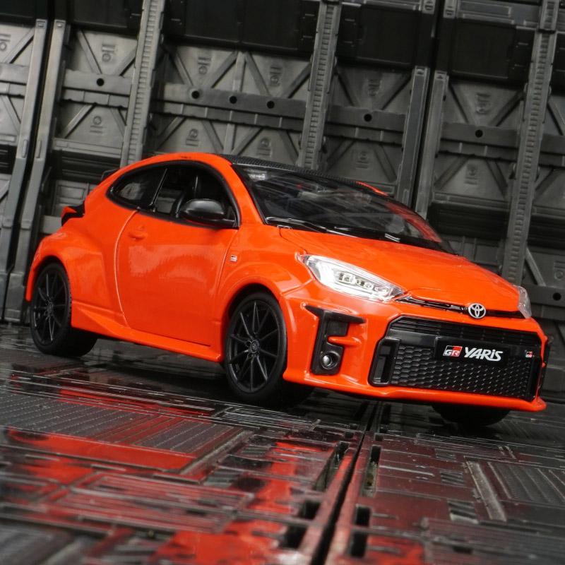 Maisto 1/24 GR Toyota Yaris Alloy Car Model Diecasts Metal Vehicles Car Model High Simulation Miniature Scale Childrens Toy Gift