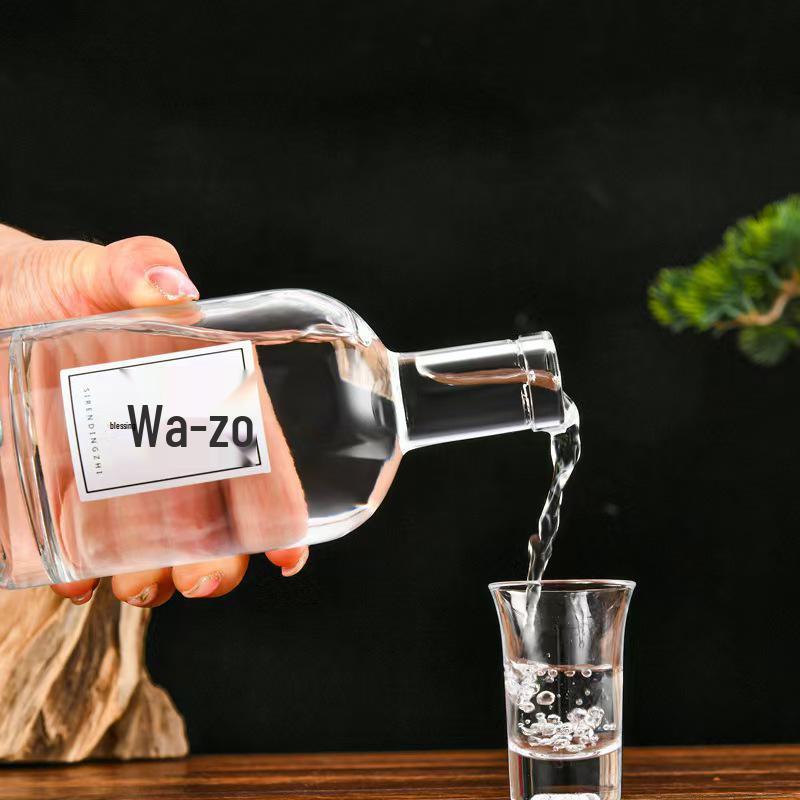 Stylish Glass Bottles for Baijiu, Wine & Vodka - Frosted & Sealed (Half Catty & One Catty Sizes)