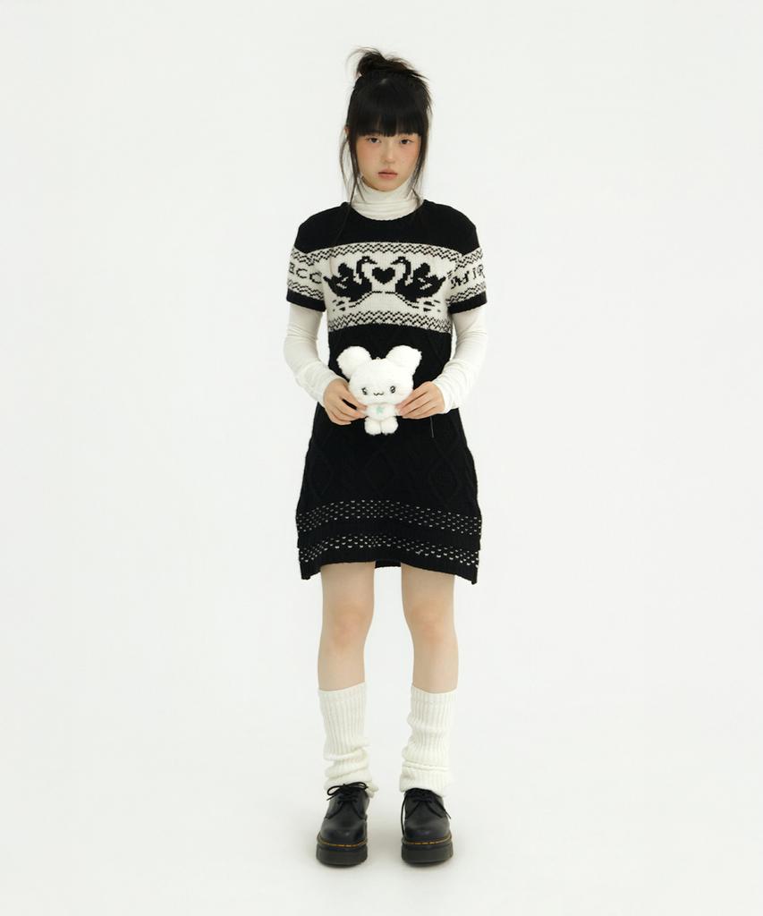 Mileko Mire Nordic Knit Ops