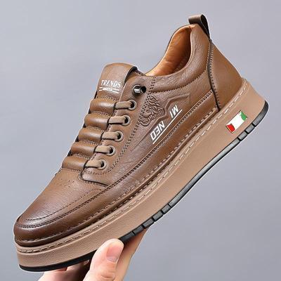 Slip-On-Freizeitschuhe für Herren aus weichem Leder: Trendiges Frühlings-/Herbst-Design mit bequemer Sohle