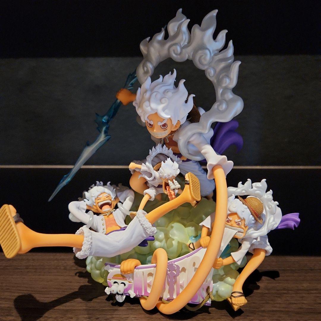 

[USED] Toei Animation Luffy Gear 5 Figure GEAR5