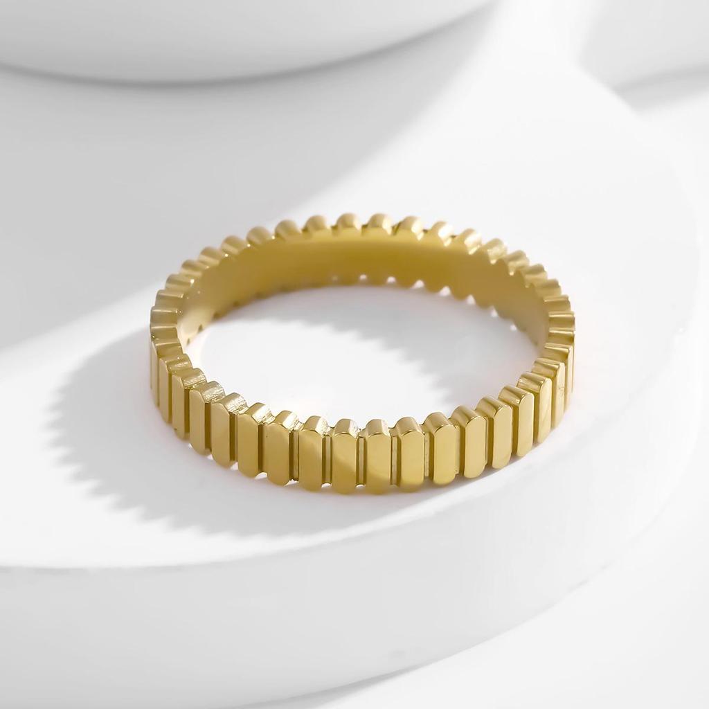 Gold and Silver Minimalist Index Finger Ring - European and American Style, Titanium Steel, Non-Fading Design.