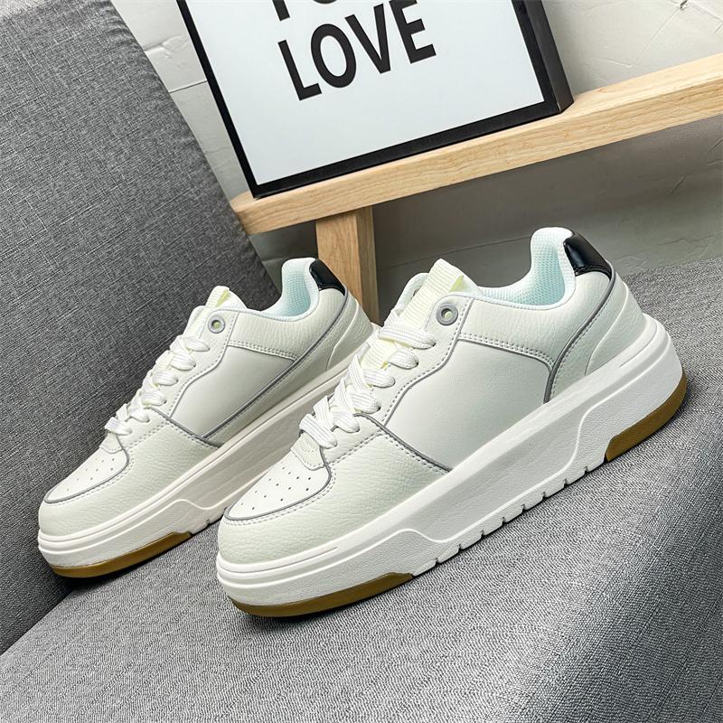 Versatile and Trendy Sneakers: Comfortable Soft-Soled Casual Sports Shoes