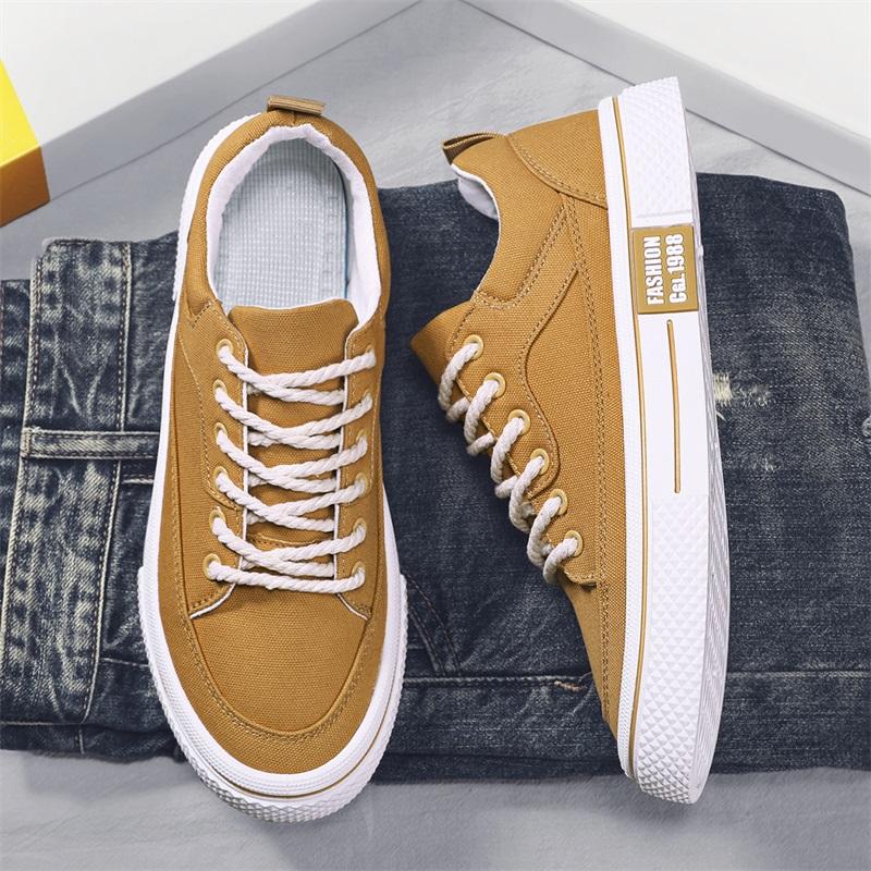 New Men's Classic Four Seasons Fashion Low Top Canvas Skateboarding Shoes Comfortable Soft Sole Sneakers
