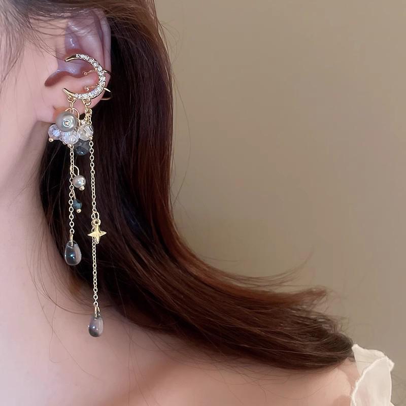 Moon Ear Clips For Women Long Tassel Ear Clips For Women Girl Vintage Jewelry 2025 New Fashion Accessories Pendant Party Gift