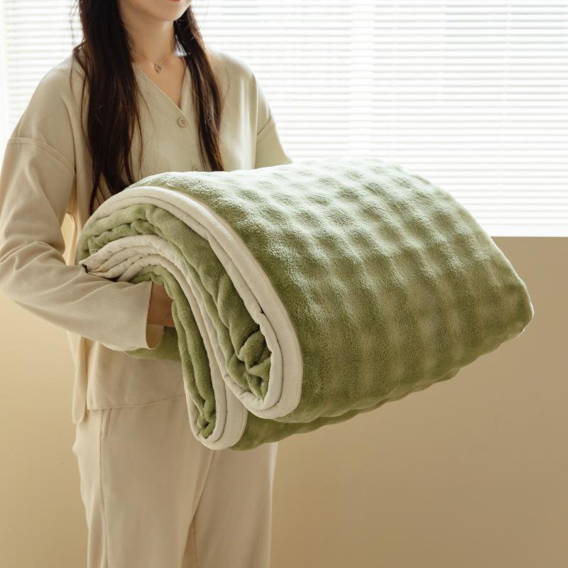 Class A Bubble Velvet Rabbit Hair Blanket – Ideal for Nap, Office, Dorm, or AC; Perfect As a Single/Double Person Throw or Cross-Border Blanket