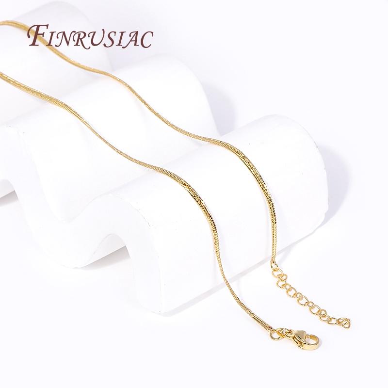 Fashion Blade Snake Chain Necklace 18K Gold Plated Brass Metal Thin Chains For Women Men Jewelry Accessories Findings