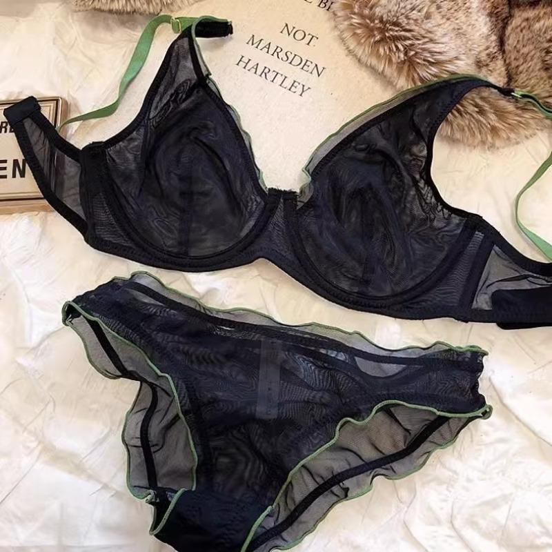 Women Mesh Color Contrast Deep V Adjustable Everyday Bra