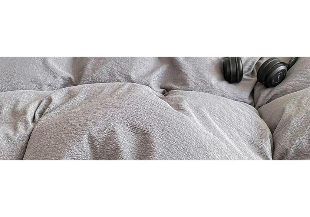 Cream Style Double-Layer Soft Yarn Duvet Cover Set for Double Beds - Ideal for Dorms and Homes