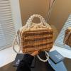 Böhmische gewebte Strohkorbtasche Perlen Perlenbesetzte Rattantschen für Damen Handtasche Sommer Reise Strand Schulter Crossbody Tasche Box-Portemonnaie