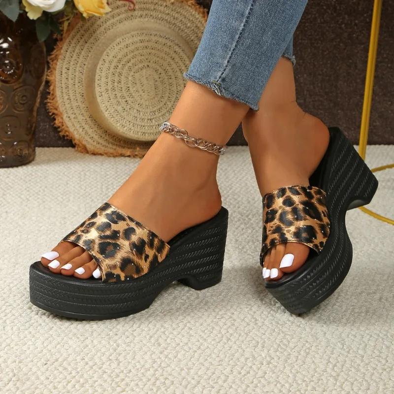 Fashion 2025 High Quality Ladies Shoes Open Toe Women's Slippers Fashion Leopard Print Casual Outdoor Summer Plus Size Platform Slippers
