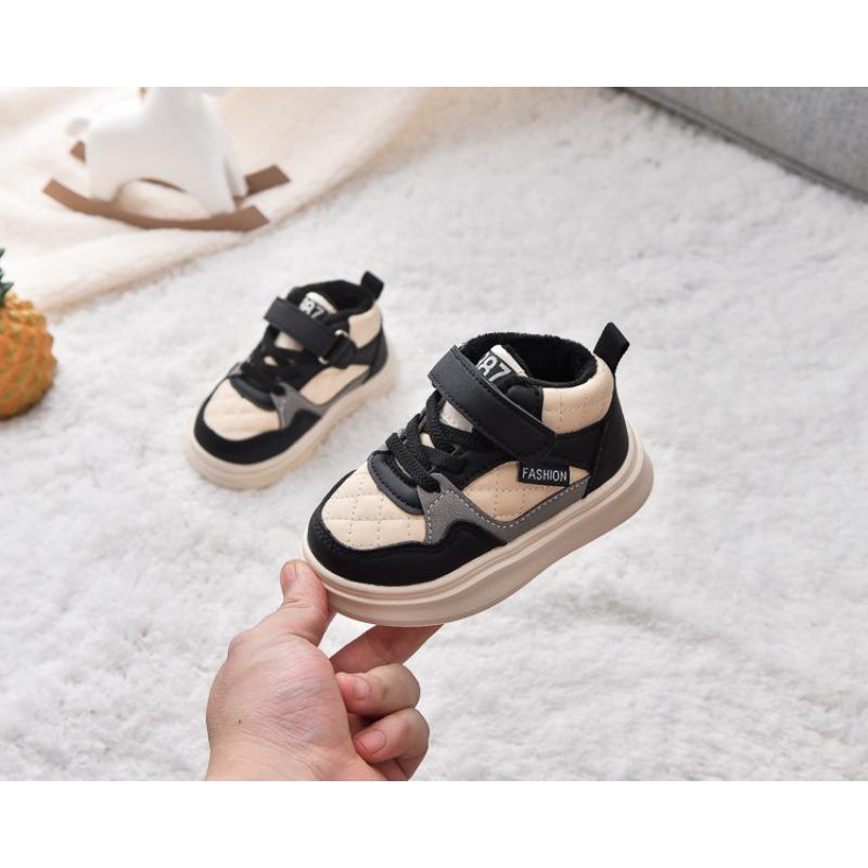 

Зимние Новинки Детские Кроссовки и Обувь на Флисе, Девочковые Подростковые Повседневные Ботинки на Флисе, Теплые Ботинки для Малышей и Мальчиков с Легким Утеплителем. 22