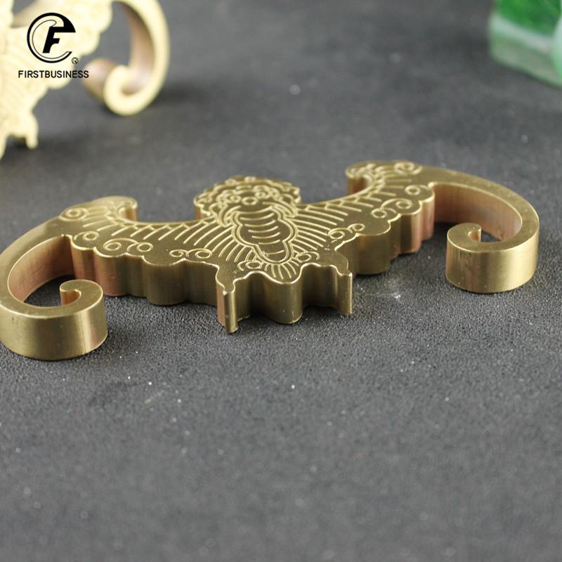 Classic Chinese Writing Brush Holder Stand With Decorative Bat(FU) Brass Copper Home School Home Office Writing Stationery Tools