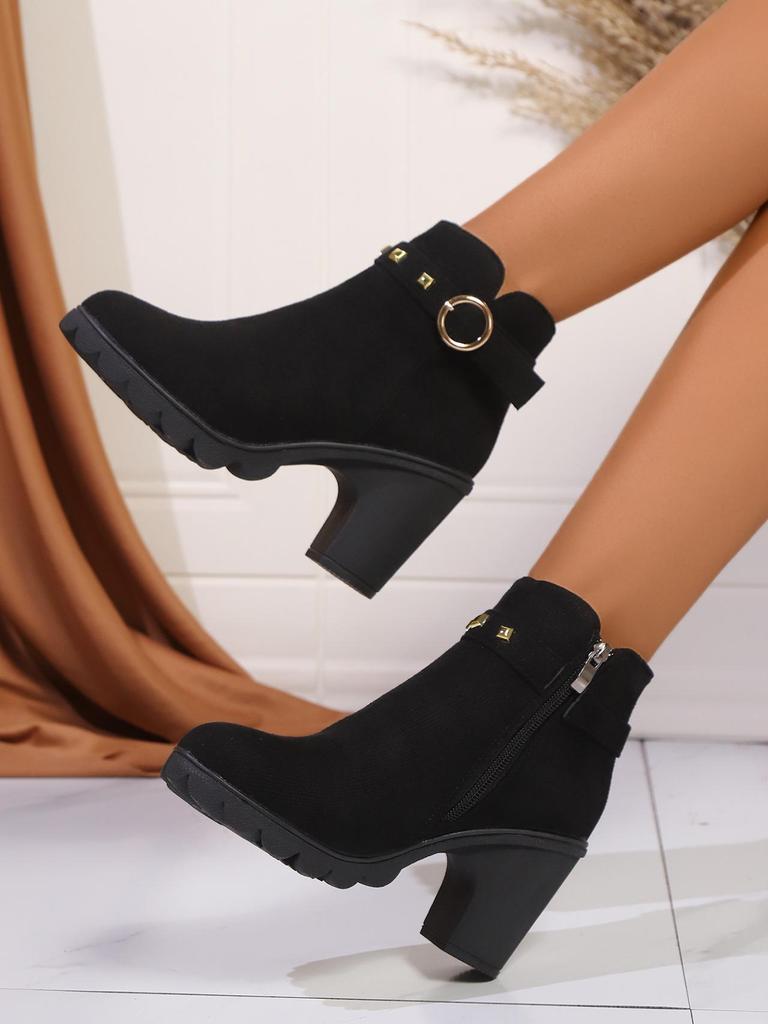 Plus Size Rivet Retro Martin Boots - Women's Autumn/Winter 2025 Chunky Heel Short Tube British Style.