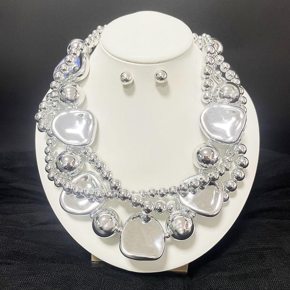 European-American Geometric Necklace & Earring Set - French Retro Style with Pearls for Formal Wear