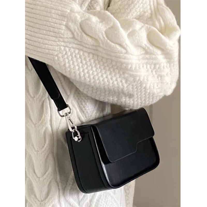 Women's bag 2022 new trendy niche high-texture small square bag fashionable shoulder messenger bag mobile phone bag