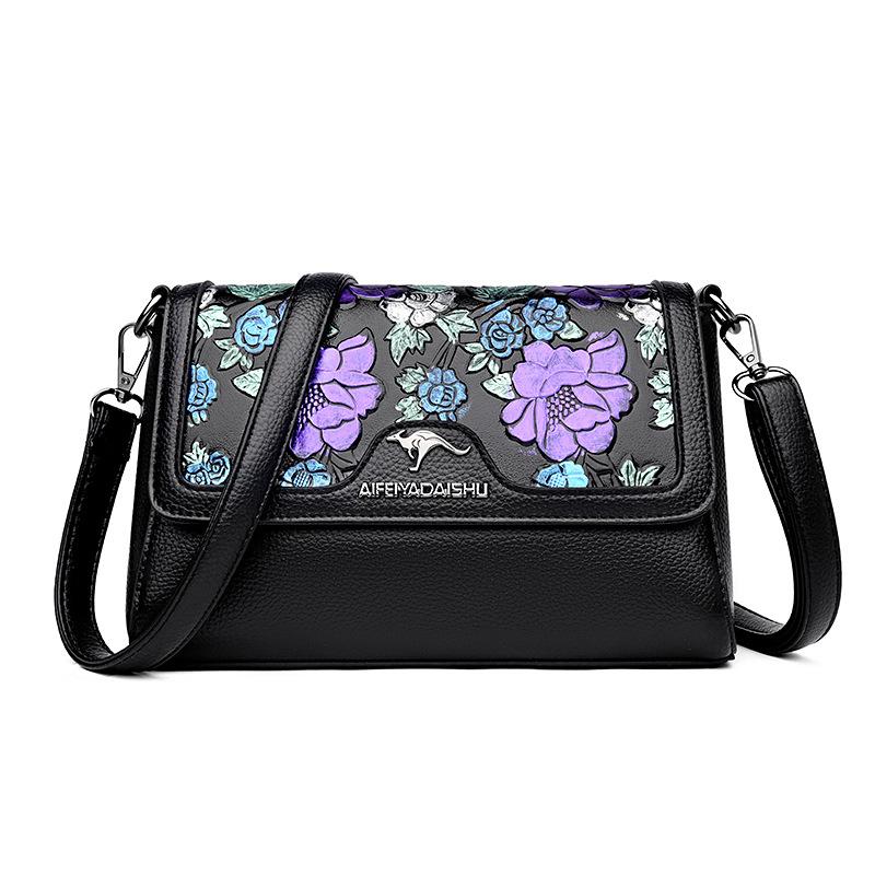 Small Square-shaped Handbag, Shoulder Bag with A Single Strap, Large Capacity, Fashionable Cross-body Bag, Mother's Bag