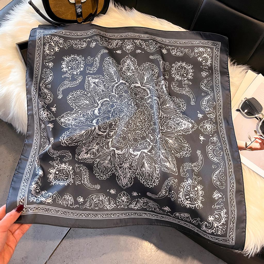 2026 New Luxury Print Silk Square Scarfs for Women Neck Ties Kerchief Lady All Seasons Decoration Hijab Female Neckerchief Wraps