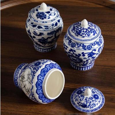 Čínská keramická zázvorová dóza Dekorativní květinová váza s víčkem Modrá a bílá porcelánová dóza pro dekoraci restaurace