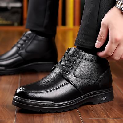 Módne topánky pre mužov 2024 nové Zimná móda Bavlnené topánky Pánske plyšové zosilnené Kožené business neformálne Snehule Zapatillas Hombre
