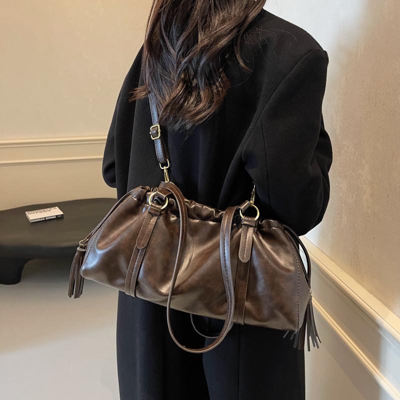 IELGY Retro Pleated Cloud Bag All-Match Commuter Tote Bag Large Capacity One-Shoulder Armpit Bag