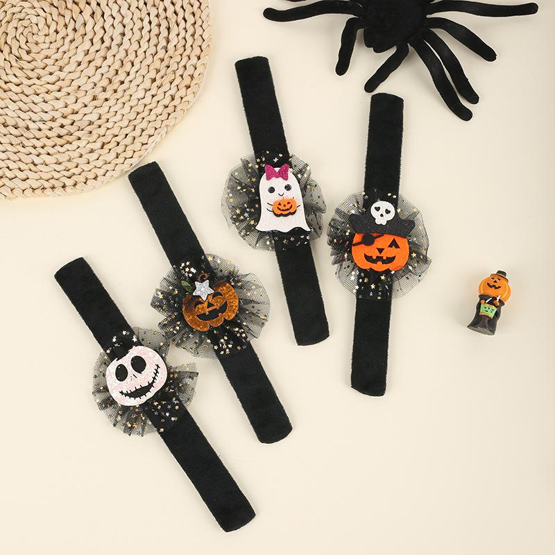 Halloween Kids Prank Slap Bracelet Wristband Pumpkin Ghost Plush Snap Band for Children Party Favors Classroom Prizes Elastic Wristbands
