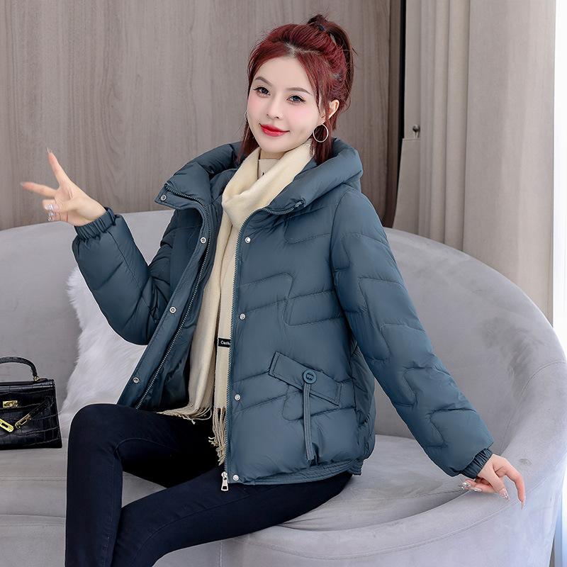 

Хлопковая одежда Женская Зима 2025 Новая Женская Короткая Пуховая Куртка Теплая Стеганая Куртка XXXL