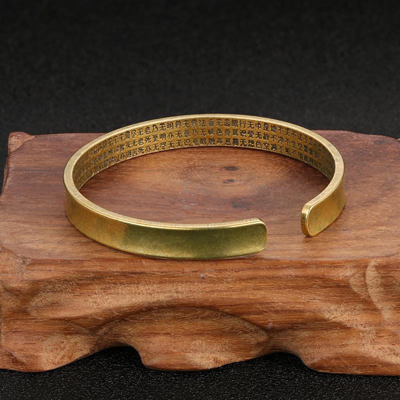 Messingarmband Metallfigur Vintage Herz-Sutra Sutra-Armband Massives Messing Wohnzimmerdekoration