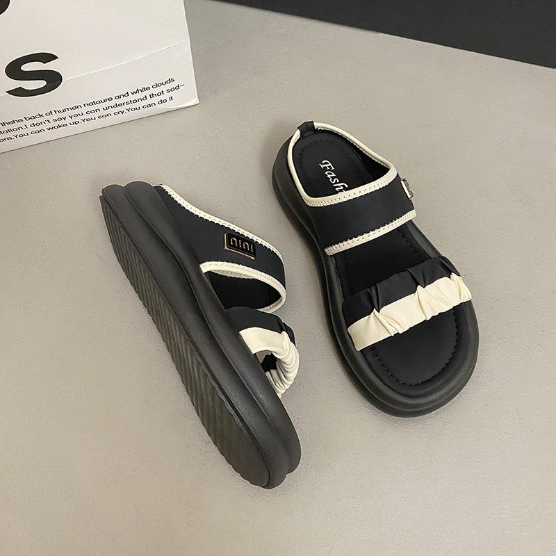 French with skirt sandals women's summer wear 2025 new soft-soled non-slip not tired feet beach cool slippers