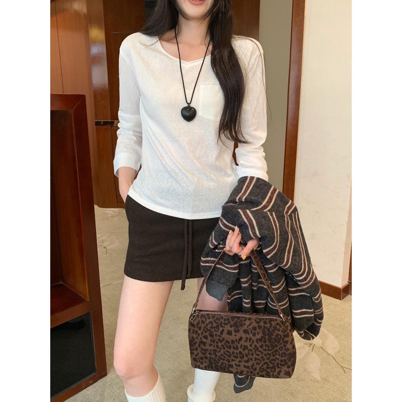 Korean High-End V-Neck Loose Long-Sleeve Women's T-Shirt, Autumn/Winter 2025