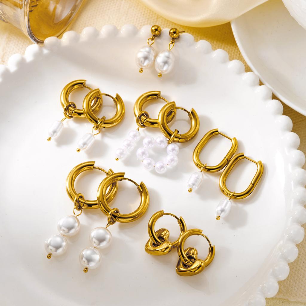 Exquisite Stainless Steel Heart Love Hoop Earrings for Women Punk Hiphop Imitation Pearl Drop Earrings Waterproof Jewelry