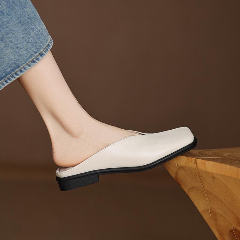 

Летние сандалии на одном ремешке, повседневные однотонные, новые шлепанцы на плоской подошве, прохладные шлепанцы, резиновая мягкая подошва, большой размер, шлепанцы с закрытым носком 39