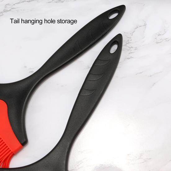 Oil Brush Easy To Clean Silicone Basting Pastry Brush Heat Resistant Oil Sauce Brush for Home Kitchen