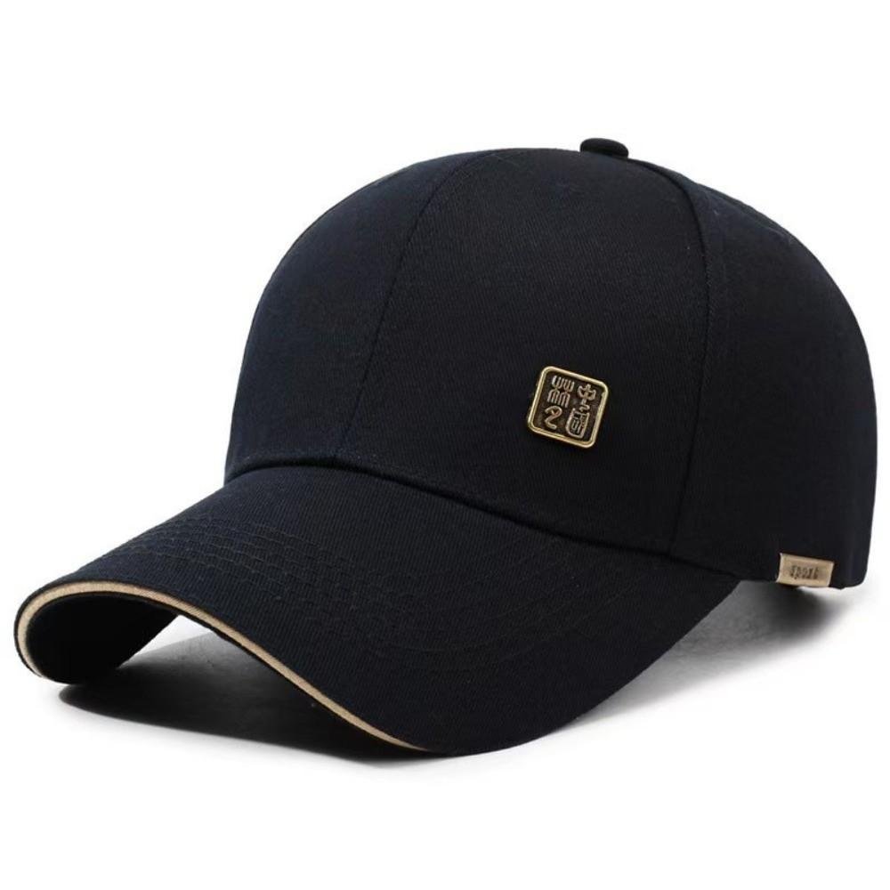 Fashion Metal Badge Baseball Cap Breathable Adjustable Baseball Hat Minimalist Outdoor Sun Hat For Women Men Unisex