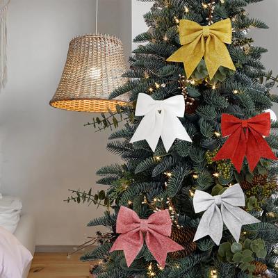 Decoratiuni pentru pomul de Craciun: Pandantive cu fundă din bumbac perlat pentru accesorii DIY