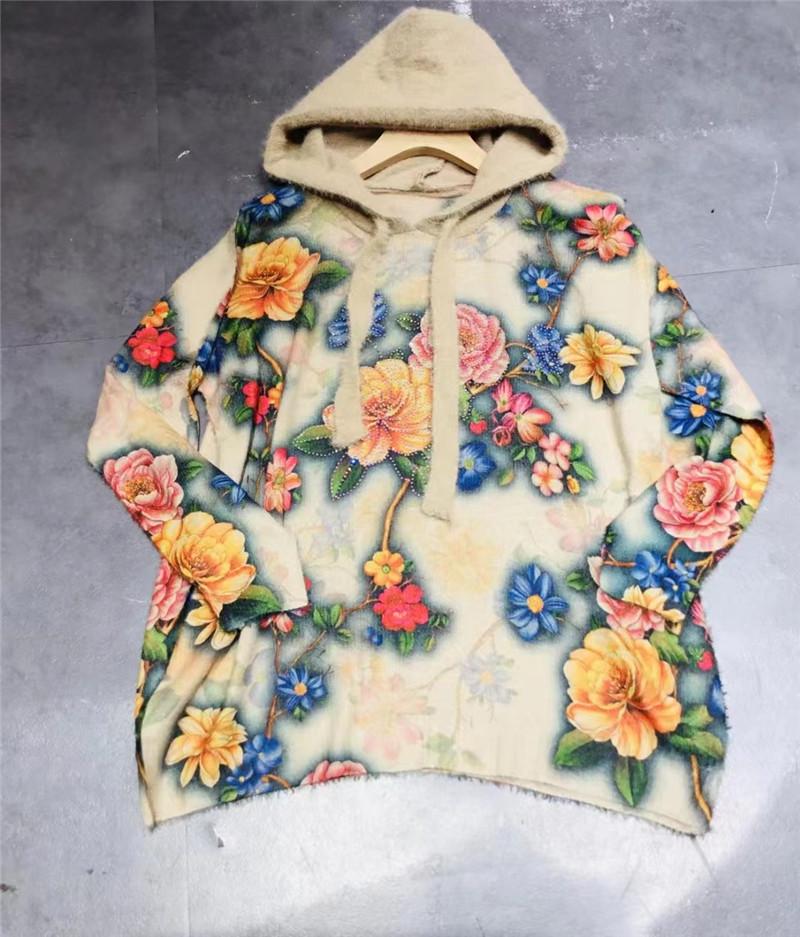 European Plus Size Mink Velvet Hooded Sweater - Women's 2023 Autumn/Winter Loose Rhinestone Floral Top