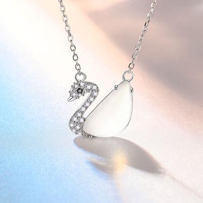 Original Dream Swan Necklace Women's Style Temperament Versatile Clavicle Chain Agate Pendant Necklace