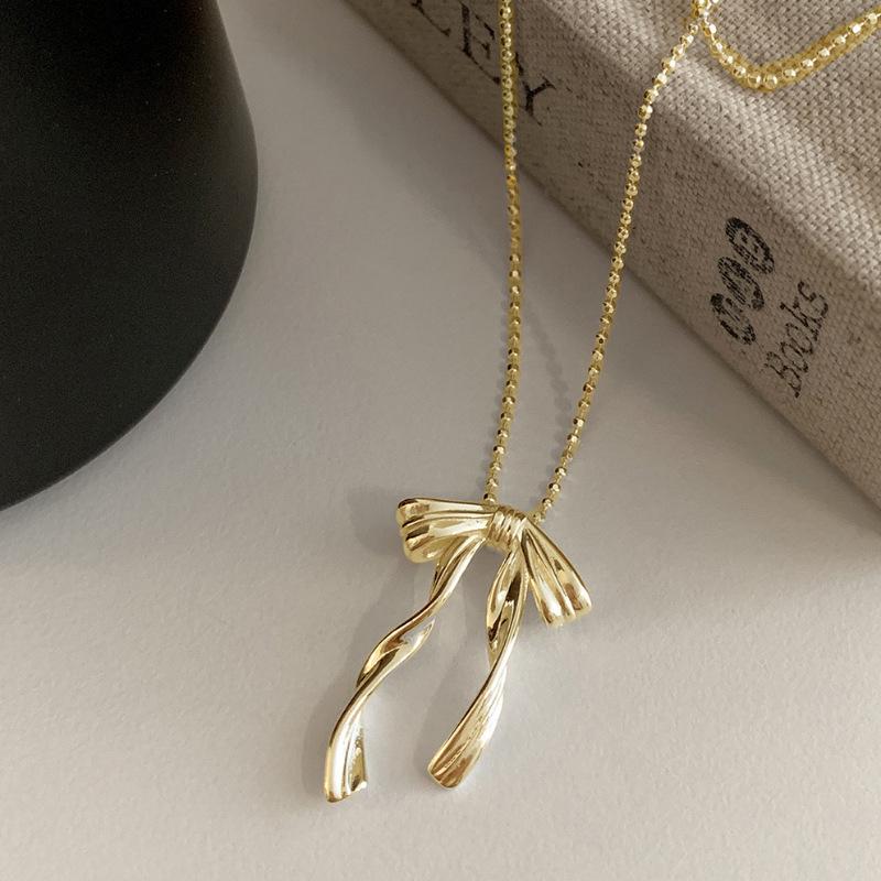 Korean Style Retro Pearl Necklace: Women's Multi-Layer Asymmetrical Clavicle Chain with OT Buckle