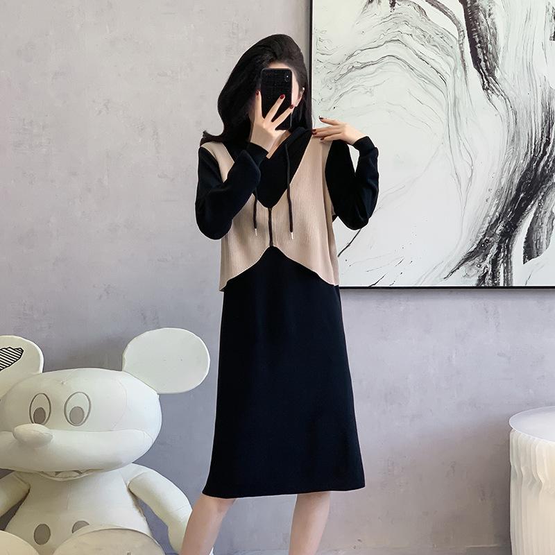 Autumn and Winter Long-sleeved Hooded Simple and Loose Pullover Temperament Thin Age-reducing Knitted Dress Women